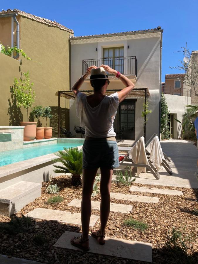 Hotel Marcelle en Camargue Aigues-Mortes Exterior foto