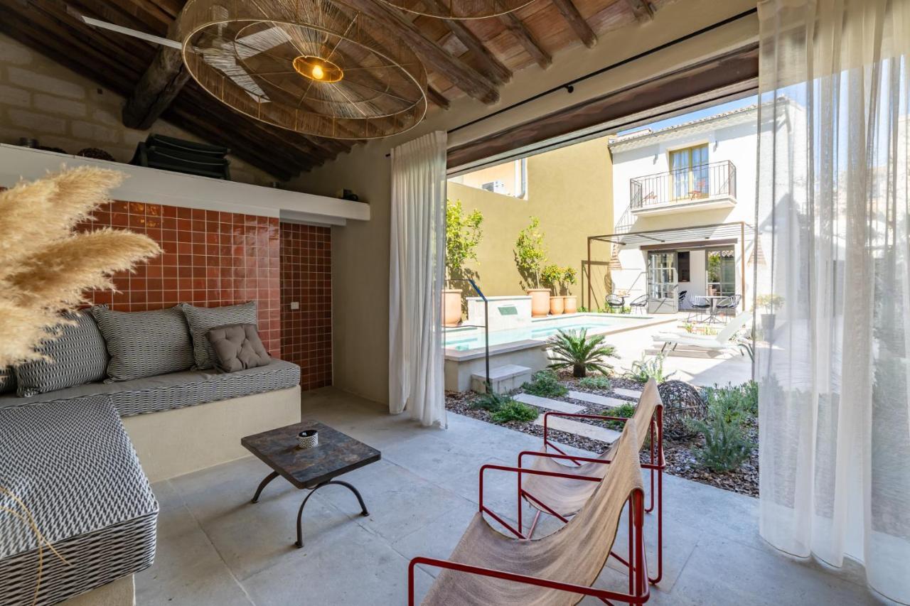 Hotel Marcelle en Camargue Aigues-Mortes Exterior foto