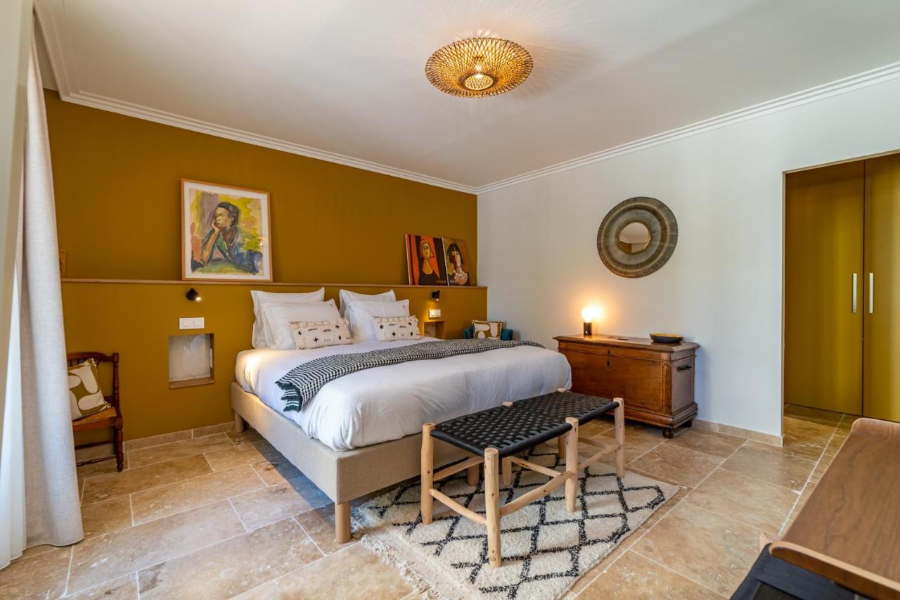 Hotel Marcelle en Camargue Aigues-Mortes Exterior foto